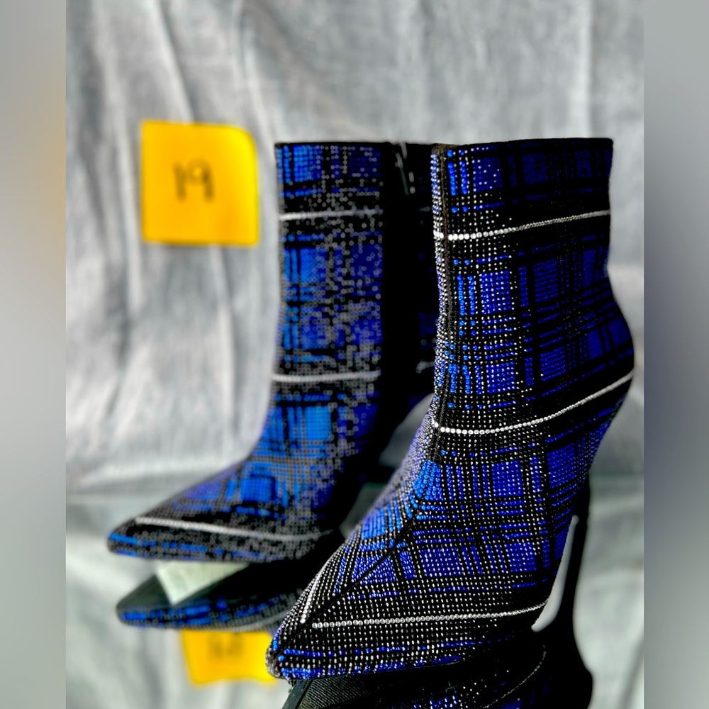 Perfect Holiday Party Bootie, Only worn once